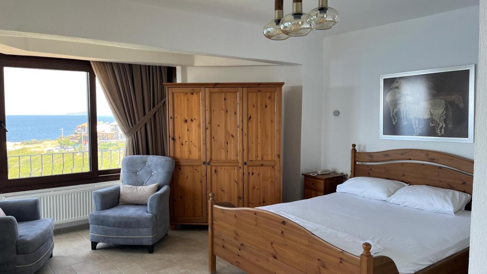 Nergis Hotel Карабурун Екстериор снимка