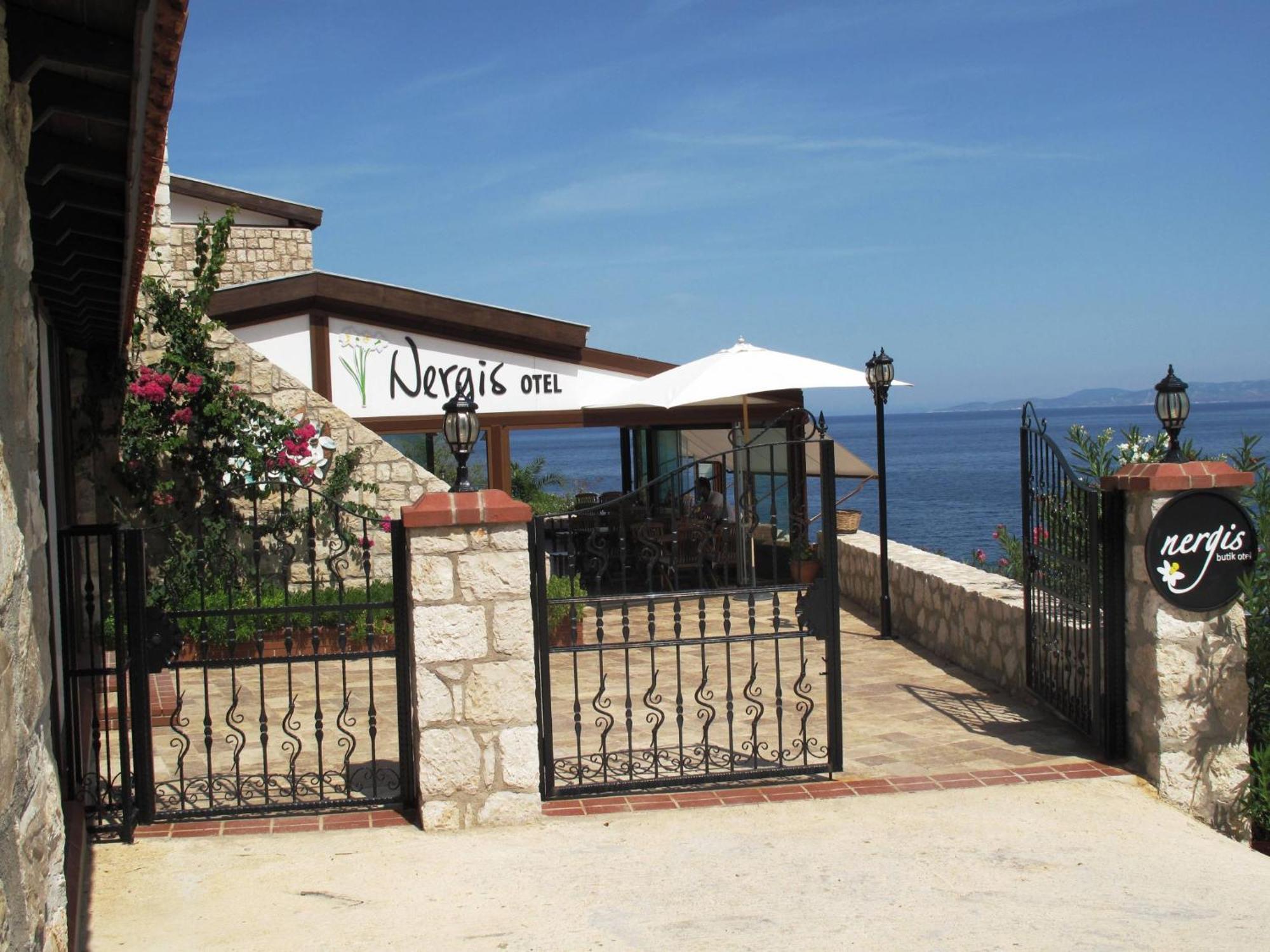 Nergis Hotel Карабурун Екстериор снимка